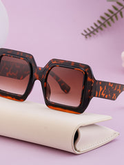 Load image into Gallery viewer, Square Frame Sunglasses