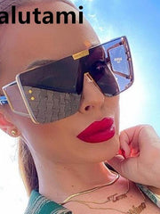 Load image into Gallery viewer, Oversized Square Flat Sunglasses For Women