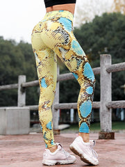 Load image into Gallery viewer, Snake Skin Print Yoga Leggings