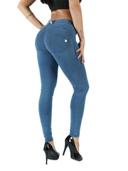Load image into Gallery viewer, Low Waist Booty Popping Jeans