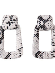 Load image into Gallery viewer, Leather Snake Print Drop Earrings