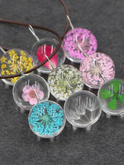 Load image into Gallery viewer, Handmade Resin Floral Pendant Necklace