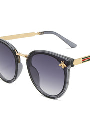 Load image into Gallery viewer, Bee Fashion Sunglasses