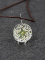 Load image into Gallery viewer, Handmade Resin Floral Pendant Necklace
