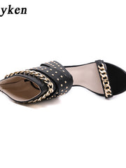 Load image into Gallery viewer, Chain High Heel