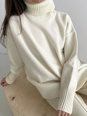 Load image into Gallery viewer, Turtleneck Sweater