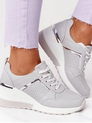 Load image into Gallery viewer, Sneakers