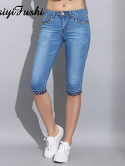 Load image into Gallery viewer, Knee Length Jeans Shorts