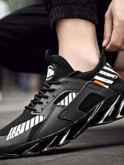 Load image into Gallery viewer, Sneakers