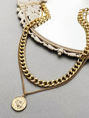 Load image into Gallery viewer, Necklaces & Pendants