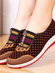 Load image into Gallery viewer, Sneaker