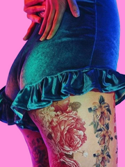 Load image into Gallery viewer, Velvet Ruffled High Waist Shorts