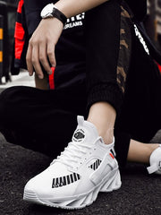 Load image into Gallery viewer, Sneaker