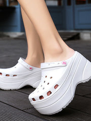 Load image into Gallery viewer, Chunky Sole Clogs