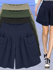 Load image into Gallery viewer, Pleated Shorts with Pockets