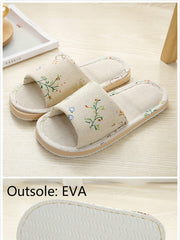 Load image into Gallery viewer, Slippers