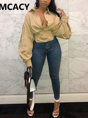 Load image into Gallery viewer, Long Lantern Sleeve Blouse