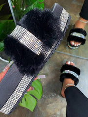 Load image into Gallery viewer, Fur Rhinestone Slippers