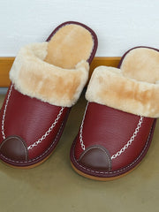 Load image into Gallery viewer, Slippers