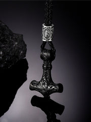 Load image into Gallery viewer, Vikings Hammer Pendant Necklace