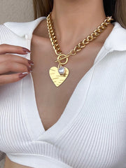 Load image into Gallery viewer, Heart Pendant Necklace