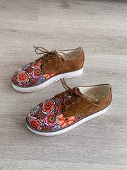 Load image into Gallery viewer, Floral Print Sneaker