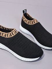 Load image into Gallery viewer, Light Weight Sneaker