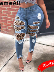 Load image into Gallery viewer, Ripped Denim Jeans w/ Patchwork
