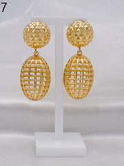 Load image into Gallery viewer, Assorted Earrings