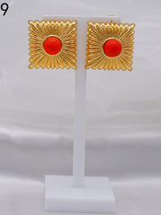 Load image into Gallery viewer, Assorted Earrings