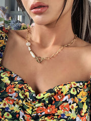 Load image into Gallery viewer, Asymmetrical Pearl Necklace