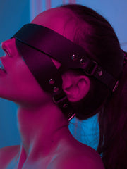 Load image into Gallery viewer, BDSM Bondage Mask