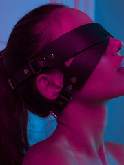 Load image into Gallery viewer, BDSM Bondage Mask