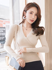 Load image into Gallery viewer, Deep V-Neck Knitted Top