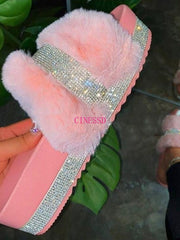 Load image into Gallery viewer, Faux Fur Slippers