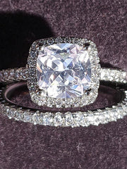 Load image into Gallery viewer, Luxury Engagement Rings