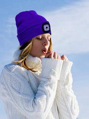 Load image into Gallery viewer, Knitted Hat With LED
