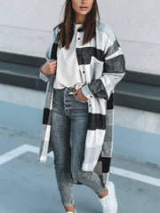 Load image into Gallery viewer, Oversized Plaid Shirt
