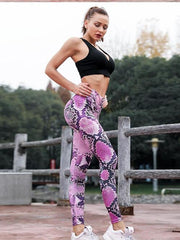 Load image into Gallery viewer, Snake Skin Print Yoga Leggings