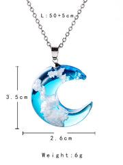 Load image into Gallery viewer, Moon Pendant Necklace
