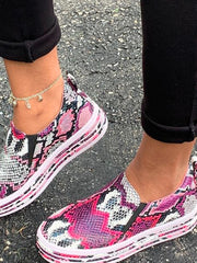 Load image into Gallery viewer, Snake Skin Print Ladies&#39; Slip-On Shoes
