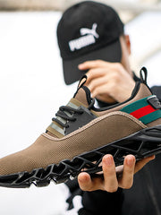 Load image into Gallery viewer, Men Sneakers
