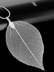 Load image into Gallery viewer, Pendant Leaf Necklace
