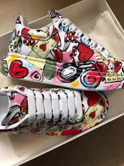 Load image into Gallery viewer, Custom Graffiti Sneakers

