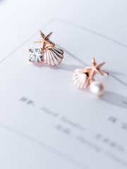 Load image into Gallery viewer,  Starfish &amp; Shell Earrings
