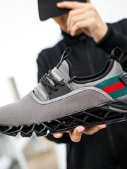 Load image into Gallery viewer, Men Sneakers
