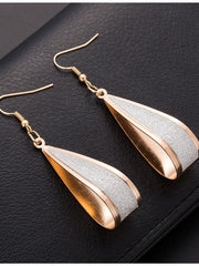 Load image into Gallery viewer, Scrub Earrings
