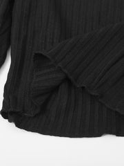 Load image into Gallery viewer, Deep V  Crop Top &amp; Shorts
