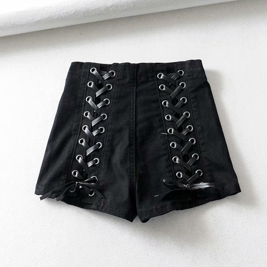 Laced-up Front Shorts