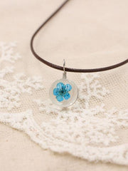 Load image into Gallery viewer, Handmade Resin Floral Pendant Necklace
